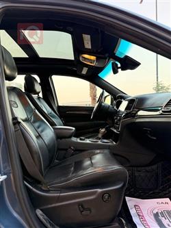 جيب جراند شيروكي